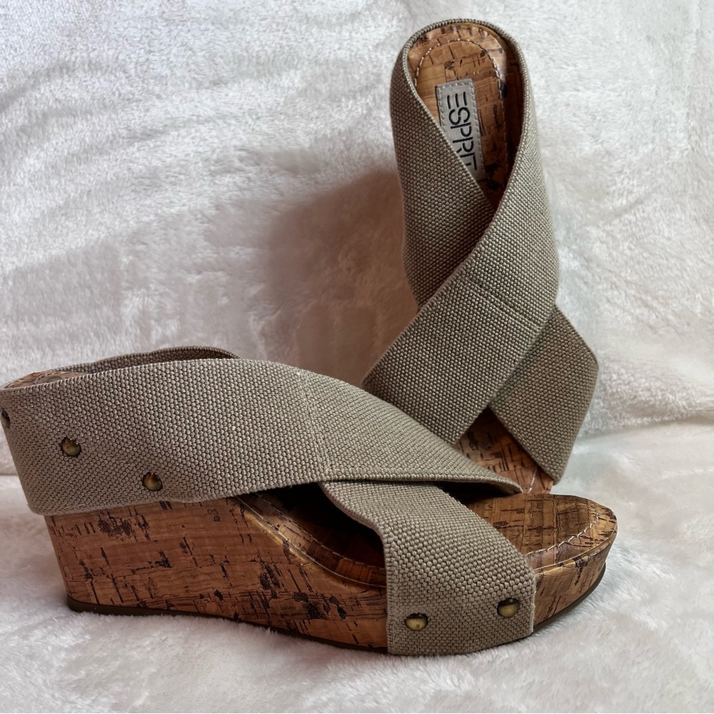 Esprit Oceane Wedge Sandals